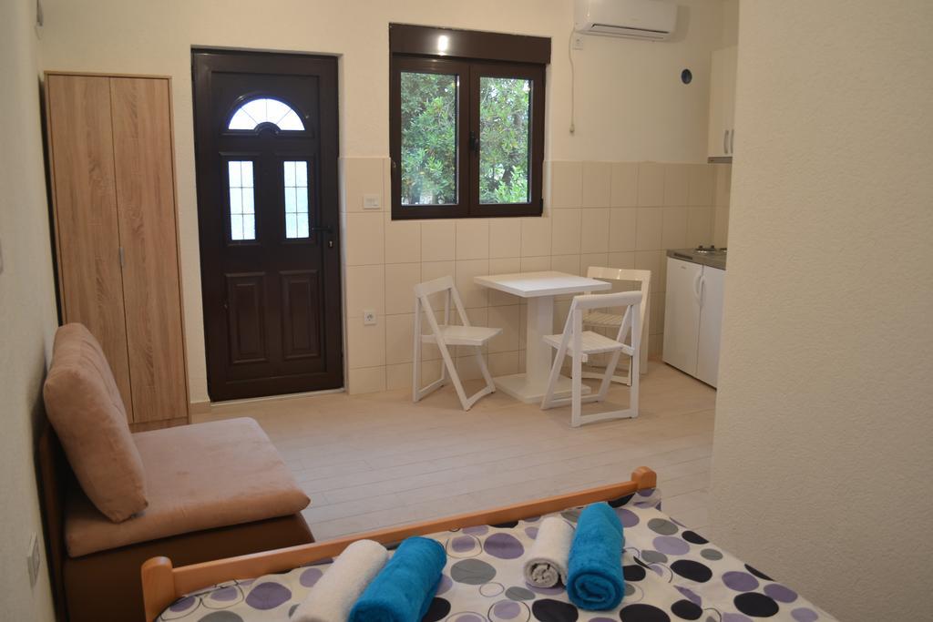 Apartments Nikovic Risan Ngoại thất bức ảnh